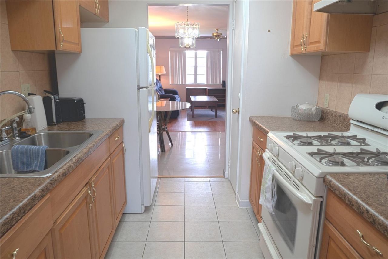 5900 21st Street N, Unit 6, Saint Petersburg, FL 33714 Photo