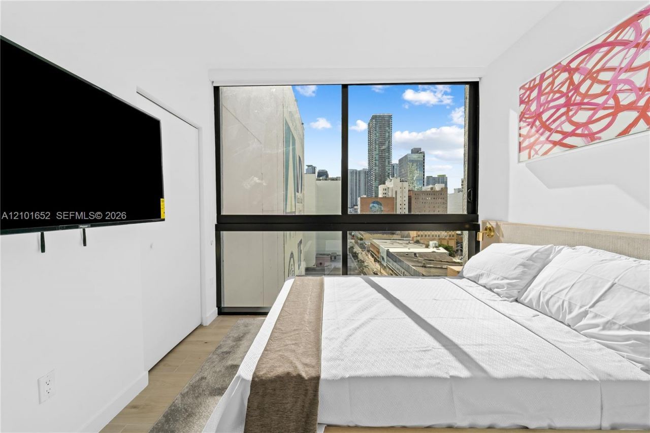225 N Miami Ave , Unit 912, Miami, FL 33128 Photo