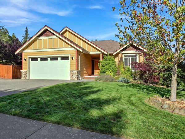 341 Sunny Dr , Nanaimo, BC V9T 0C3