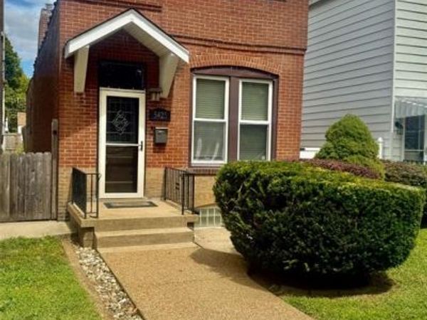 5425 Odell Street, St Louis, MO 63139