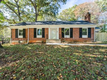 1909 Eastwood Lane, Lynchburg, VA 24503