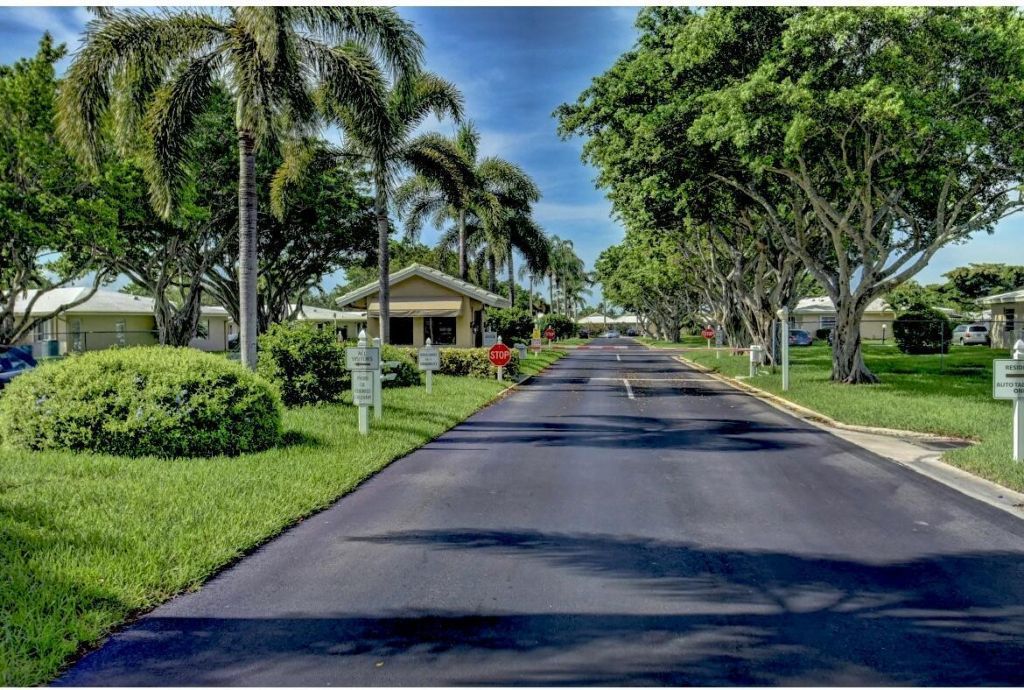 20975 Covington Drive, Boca Raton, FL 33433 Photo