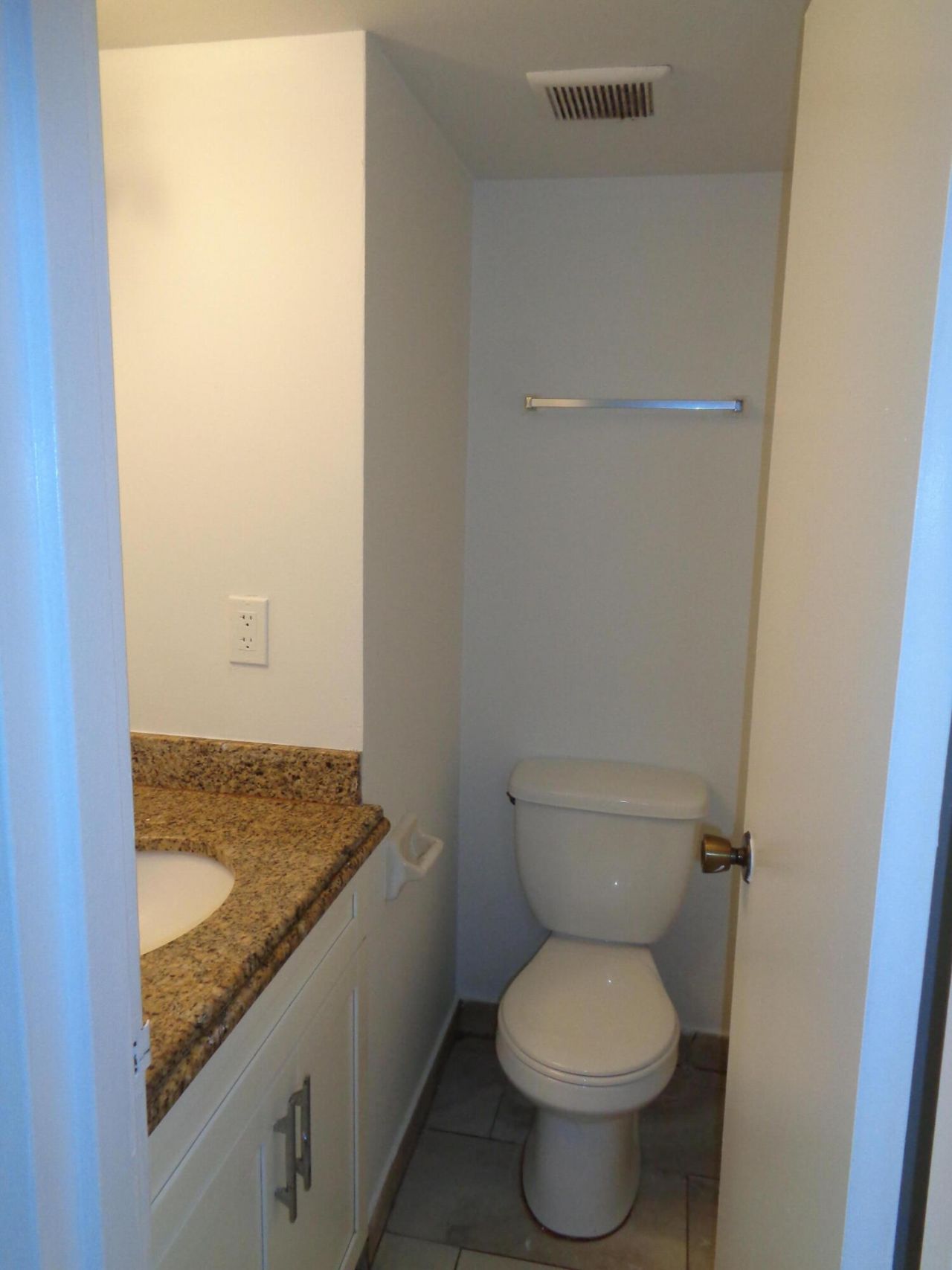 4394 NW 9th Avenue, Unit 20-1G, Deerfield Beach, FL 33064 Photo