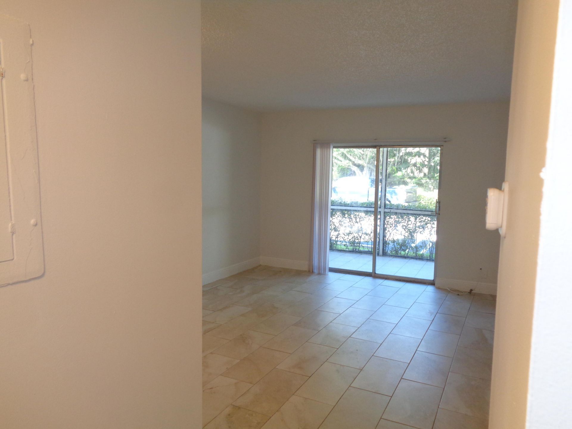 4394 NW 9th Avenue, Unit 20-1G, Deerfield Beach, FL 33064 Photo