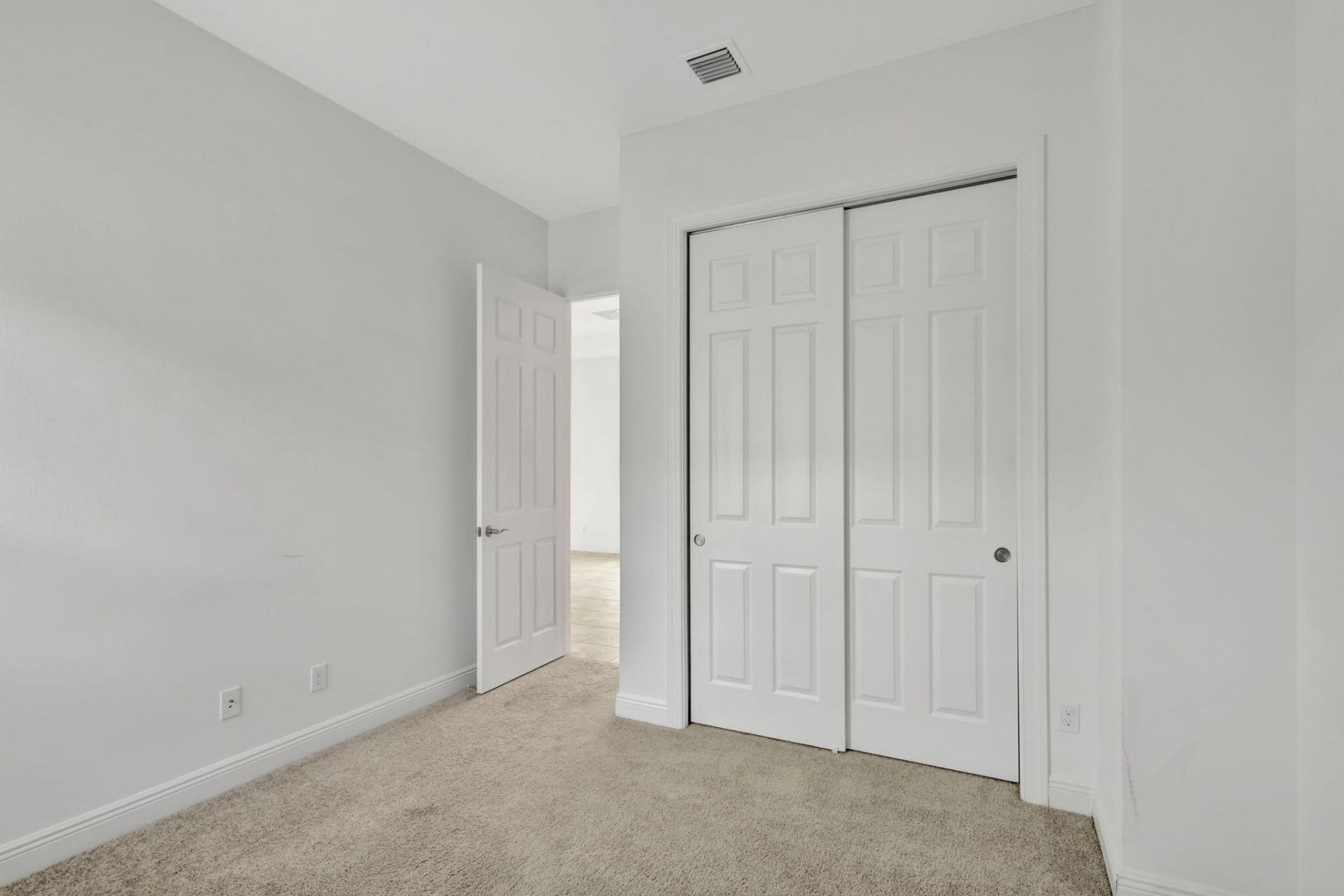 9225 SW Pepoli Way, Port Saint Lucie, FL 34987 Photo