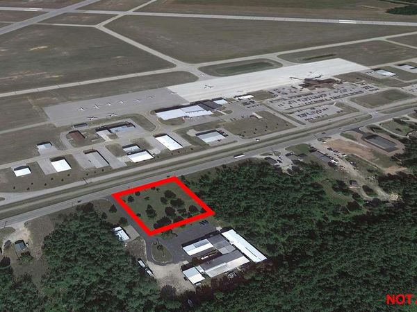 1204 N US 31 Highway, Pellston, MI 49769