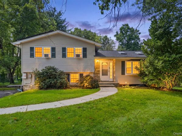 115 E Main Street , Washingtonville, NY 10992
