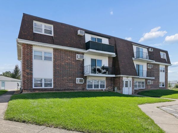 182 Mohawk Drive , Bourbonnais, IL 60914