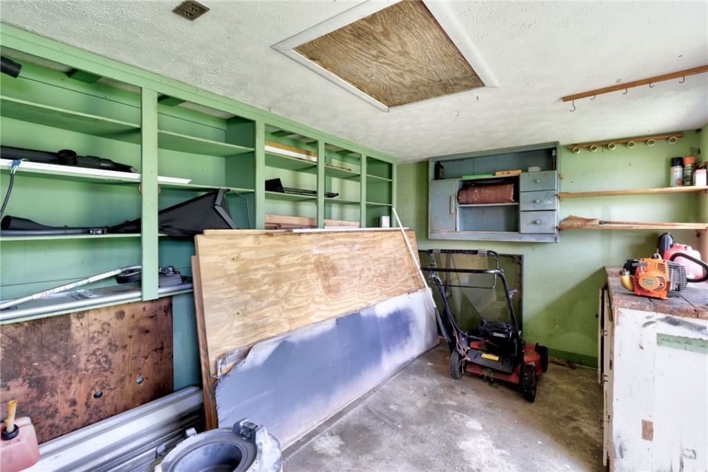 425 Easy Street , Sebastian, FL 32958 Photo