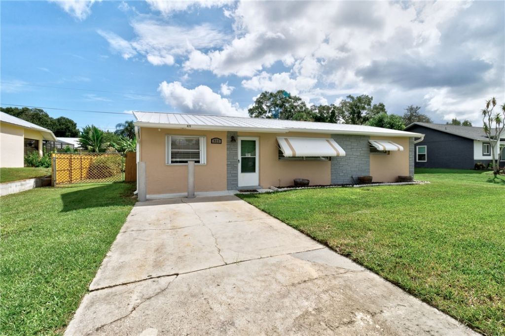 425 Easy Street , Sebastian, FL 32958 Photo