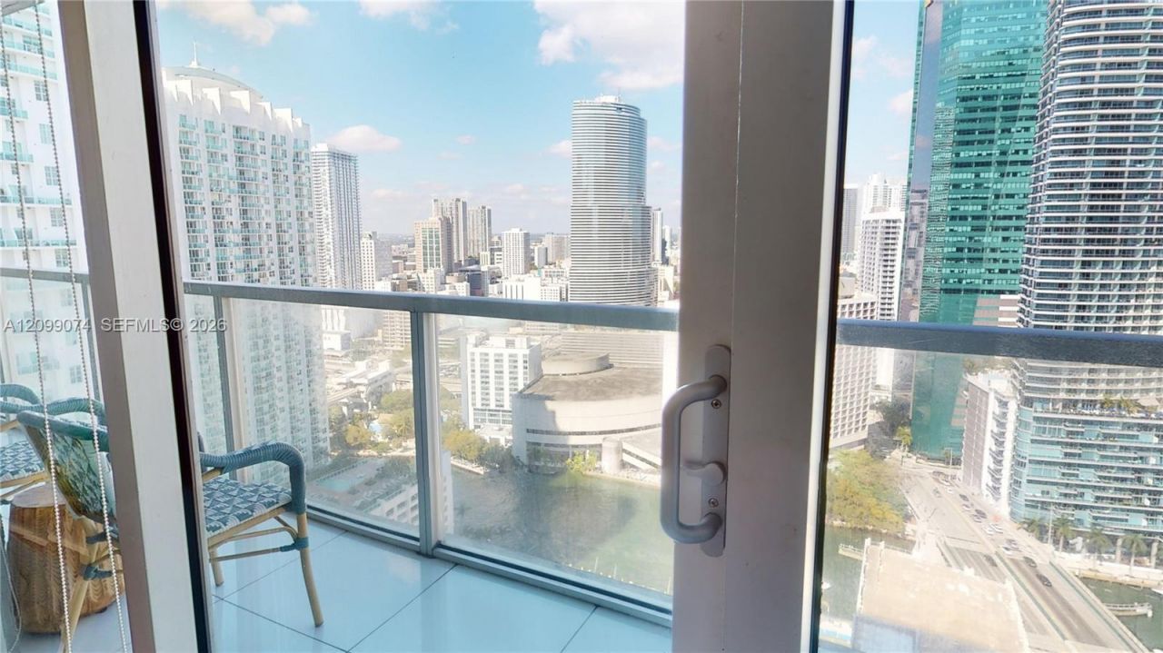 500 Brickell Ave , Unit 3405, Miami, FL 33131 Photo