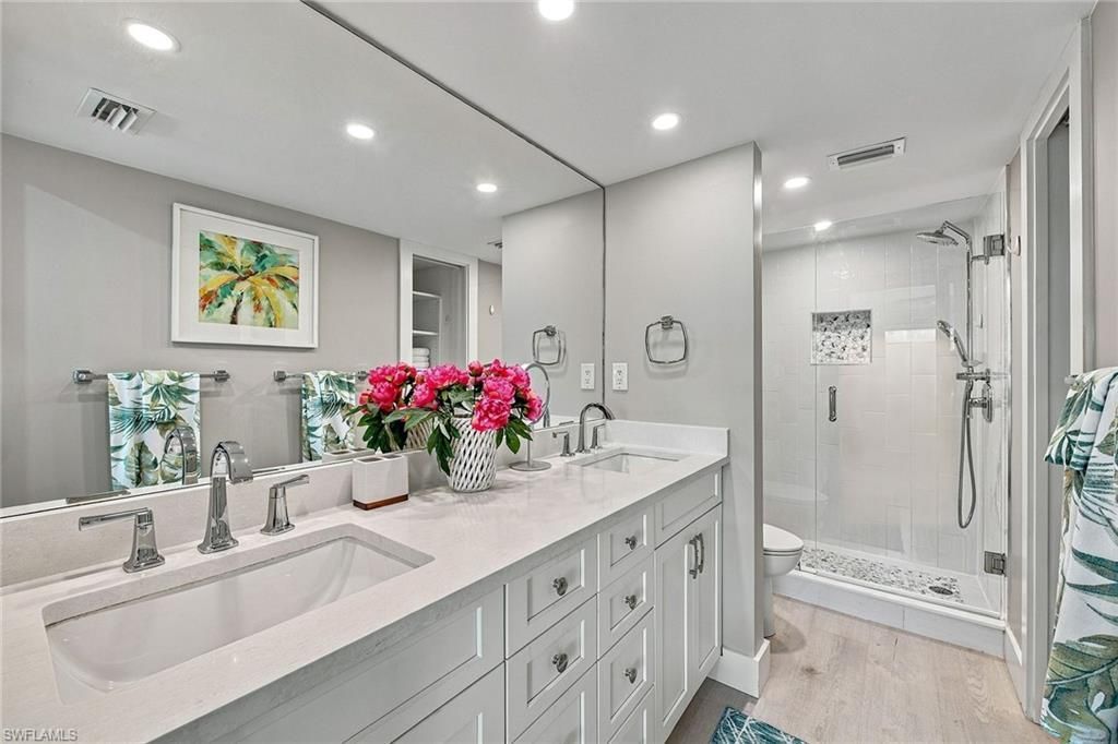 3443 Gulf Shore Blvd N, Unit 515, Naples, FL 34103 Photo