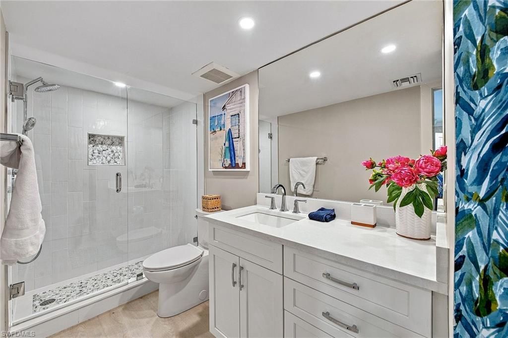 3443 Gulf Shore Blvd N, Unit 515, Naples, FL 34103 Photo