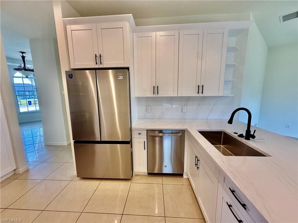 338 Pyramid Ave, Lehigh Acres, FL 33974 Photo
