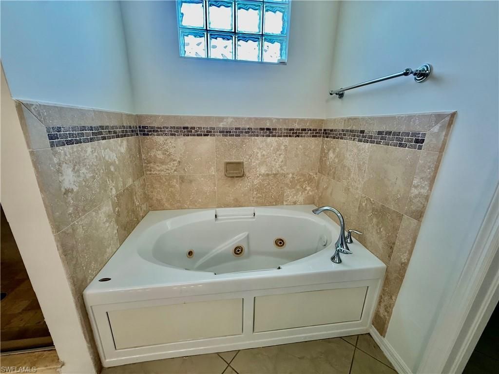 338 Pyramid Ave, Lehigh Acres, FL 33974 Photo