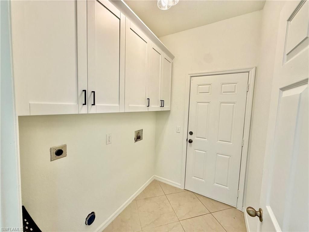 338 Pyramid Ave, Lehigh Acres, FL 33974 Photo