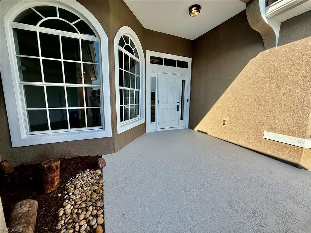 338 Pyramid Ave, Lehigh Acres, FL 33974 Photo