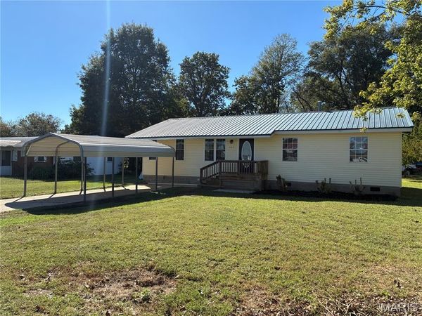 909 E. Almar , Malden, MO 63863