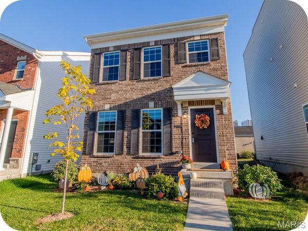 9414 Woolworth Drive , Crestwood, MO 63126