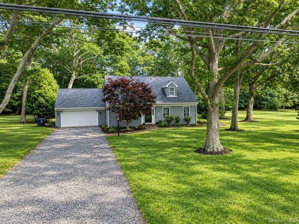 870 Stars Road , East Marion, NY 11939