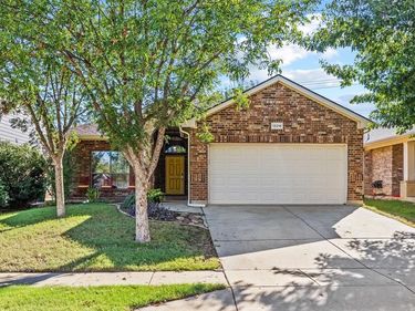 12216 Long Stem Trail, Fort Worth, TX 76244