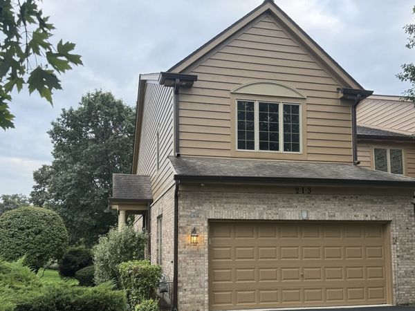 213 Winding Trails Drive , Willow Springs, IL 60480