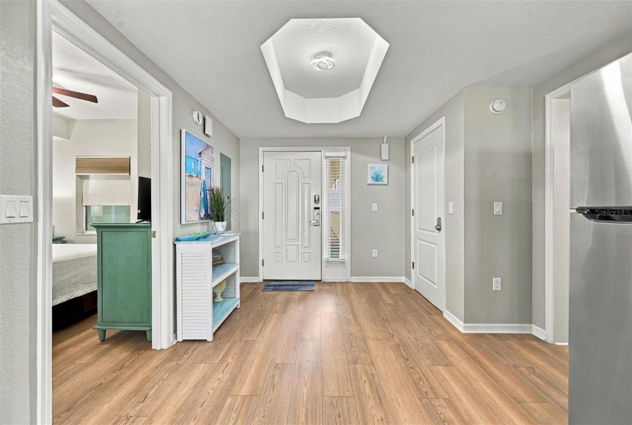 12000 Gulf Boulevard, Unit 206W-205W, Treasure Island, FL 33706 Photo
