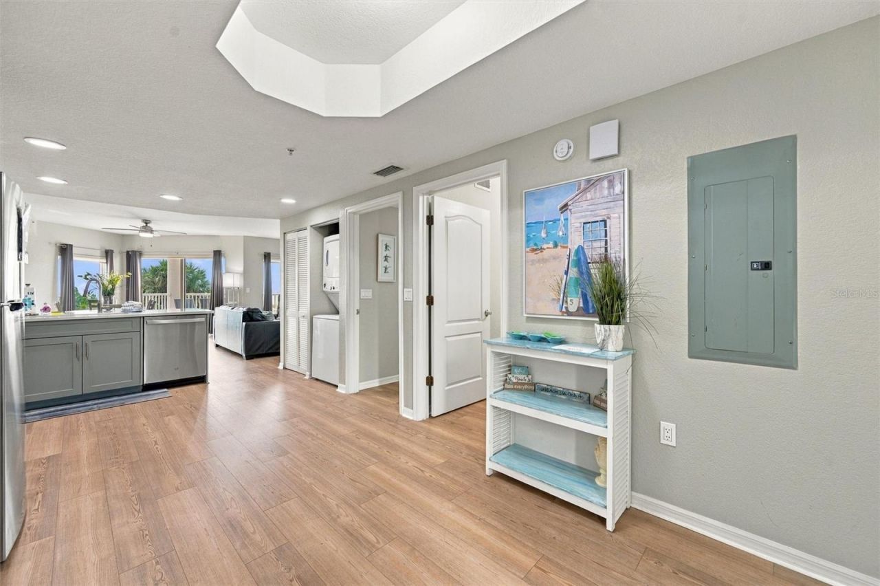 12000 Gulf Boulevard, Unit 206W-205W, Treasure Island, FL 33706 Photo