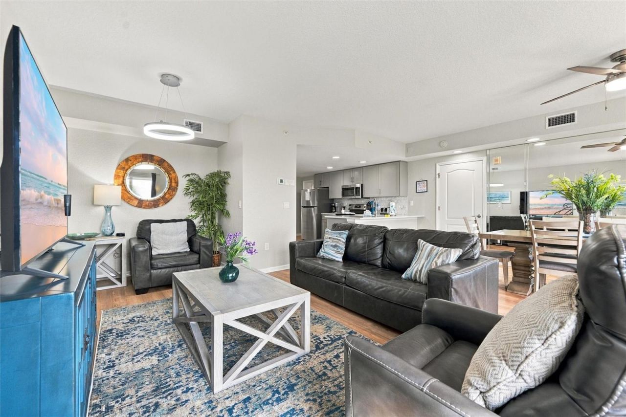 12000 Gulf Boulevard, Unit 206W-205W, Treasure Island, FL 33706 Photo