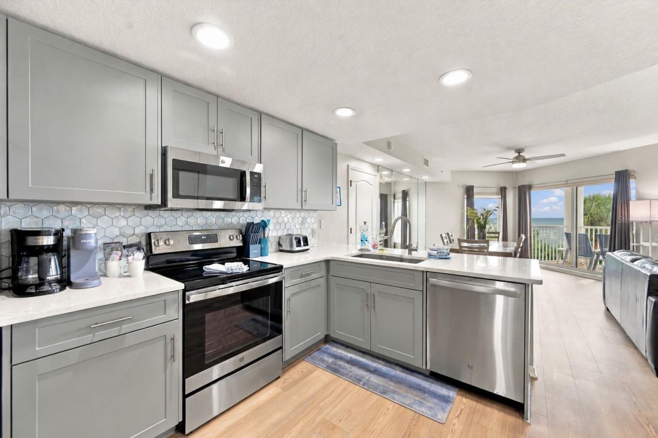 12000 Gulf Boulevard, Unit 206W-205W, Treasure Island, FL 33706 Photo