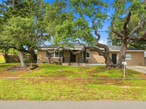 10719 CHEROKEE DRIVE , ST PETERSBURG, FL 33708