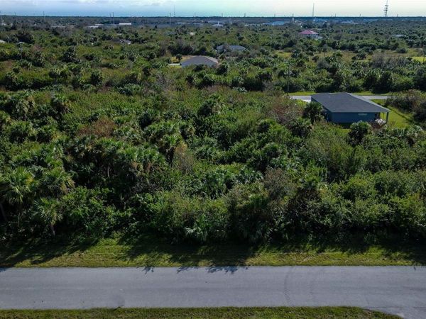 19417 BOULDER AVENUE , PORT CHARLOTTE, FL 33954