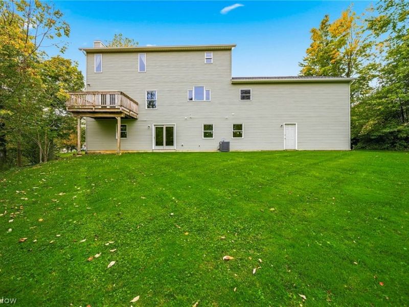 213 Canfield Drive, Chardon, OH 44024 Photo 11