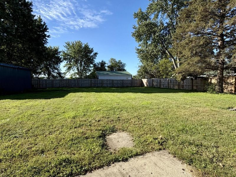 1099 E Kingscreek Road , Urbana, OH 43078 Photo 17