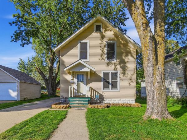 806 6th Avenue NW, Austin, MN 55912