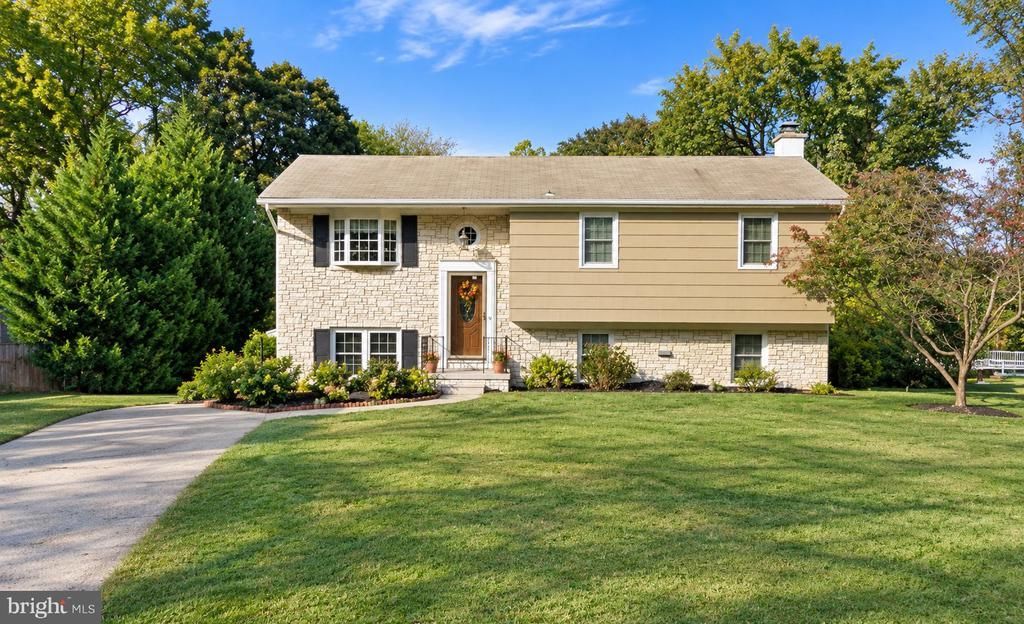 1618 COLONY ROAD , PASADENA, MD 21122