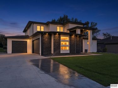 1649 E Ridge Way, Ashland, NE 68003