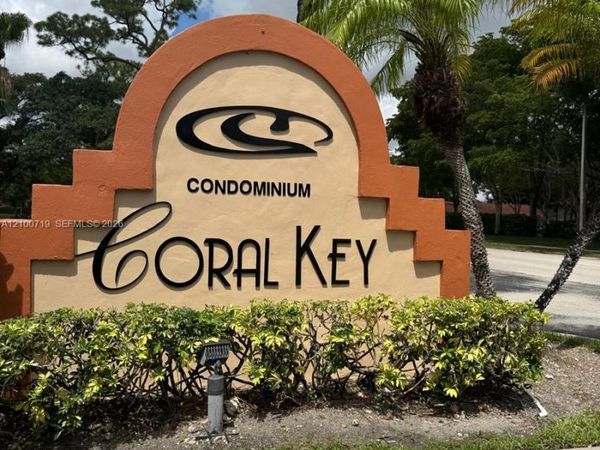 3450 N Pinewalk Dr N , Unit 424, Margate, FL 33063