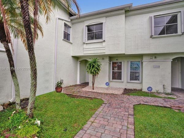 12346 NW 11th Ln , Unit 1009, Miami, FL 33182