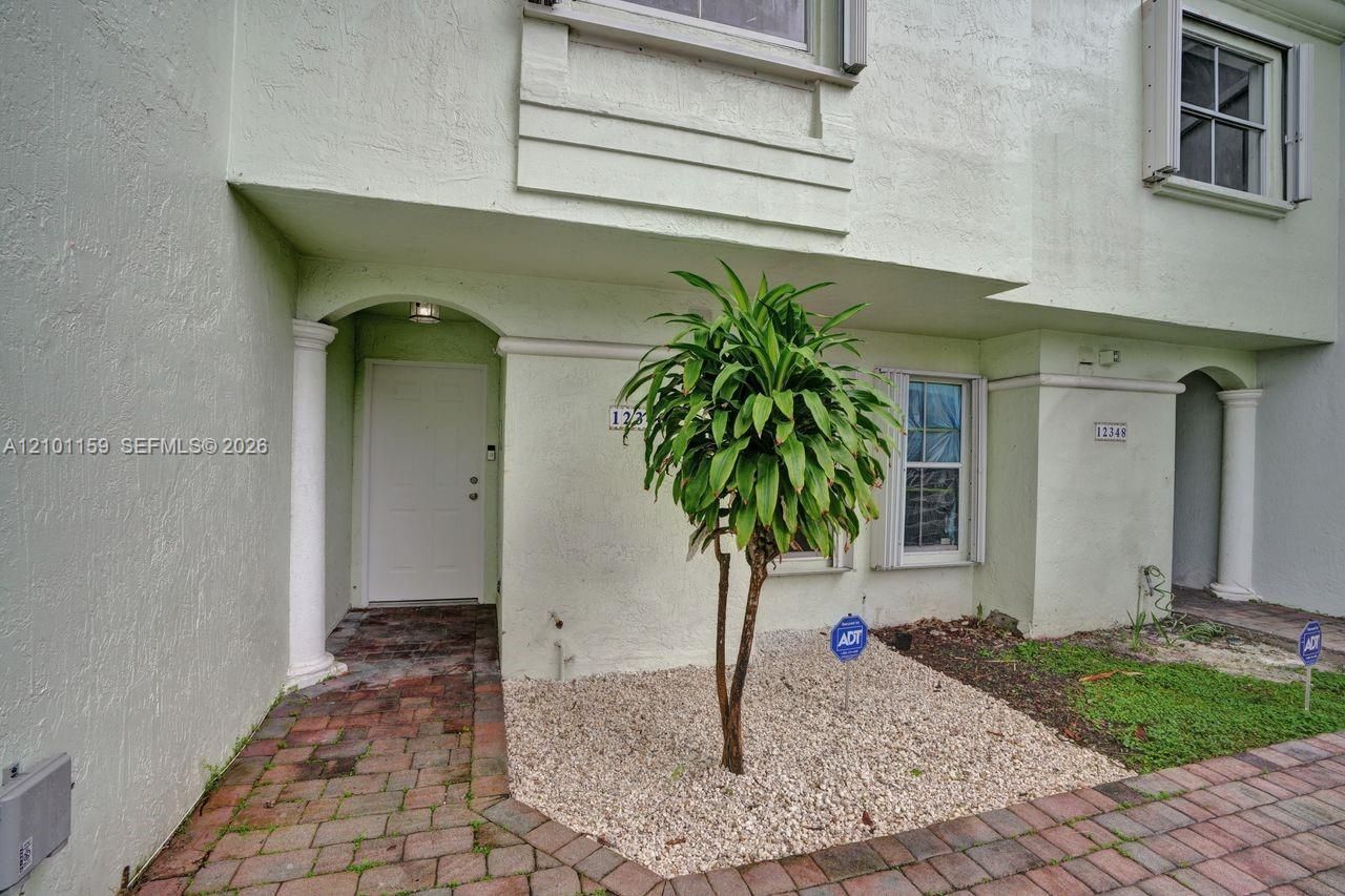 12346 NW 11th Ln , Unit 1009, Miami, FL 33182 Photo