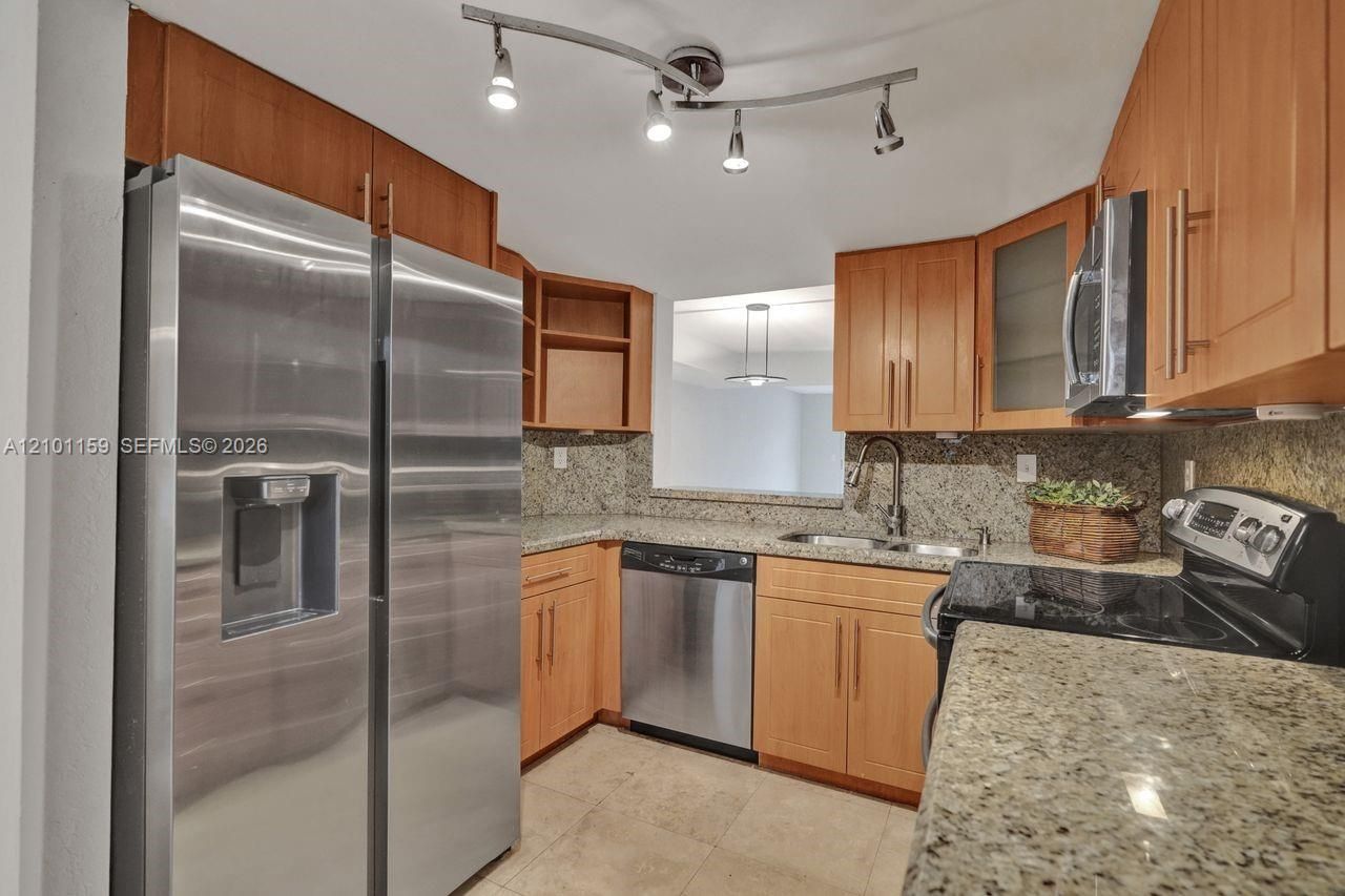 12346 NW 11th Ln , Unit 1009, Miami, FL 33182 Photo