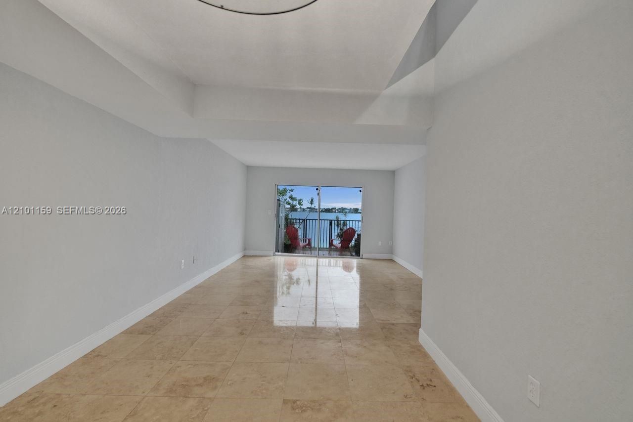12346 NW 11th Ln , Unit 1009, Miami, FL 33182 Photo