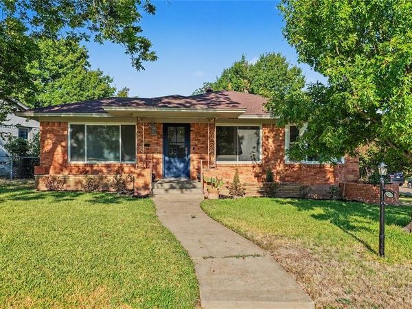 103 S Plymouth Road, Dallas, TX 75211
