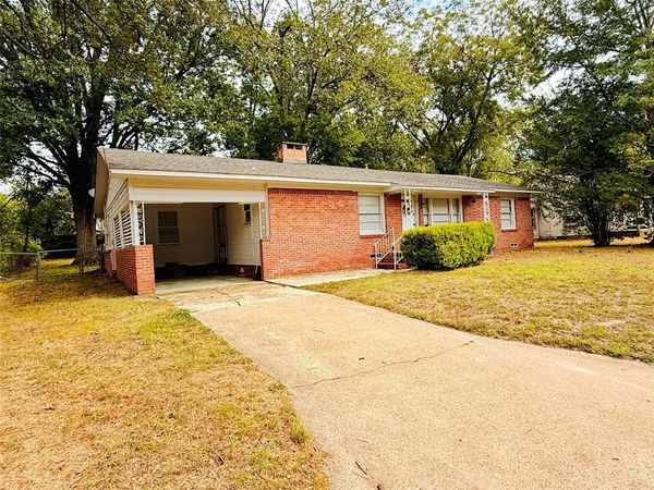 514 Mcmillan Drive, Winnsboro, TX 75494