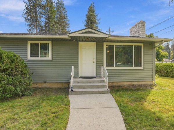 621 W Barnes Rd, Spokane, WA 99218