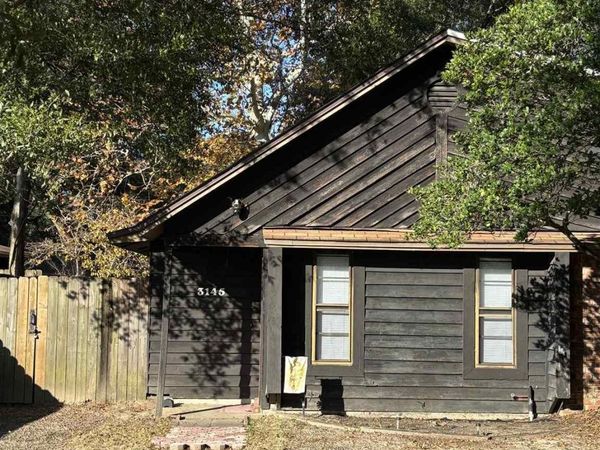 3145 Cedarwood Village Ln, Pensacola, FL 32514
