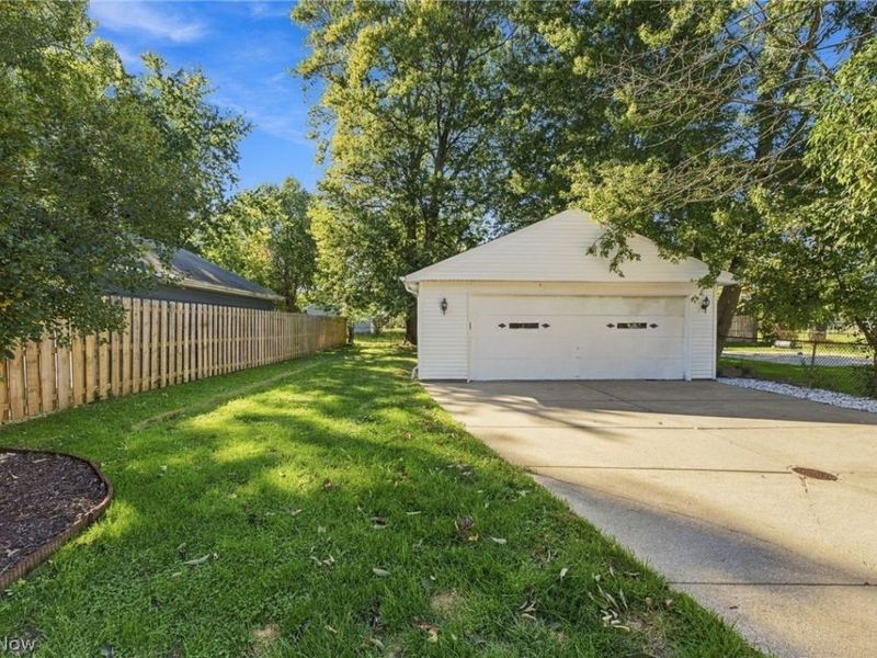 1434 Sunset Road , Mayfield Heights, OH 44124 Photo 11