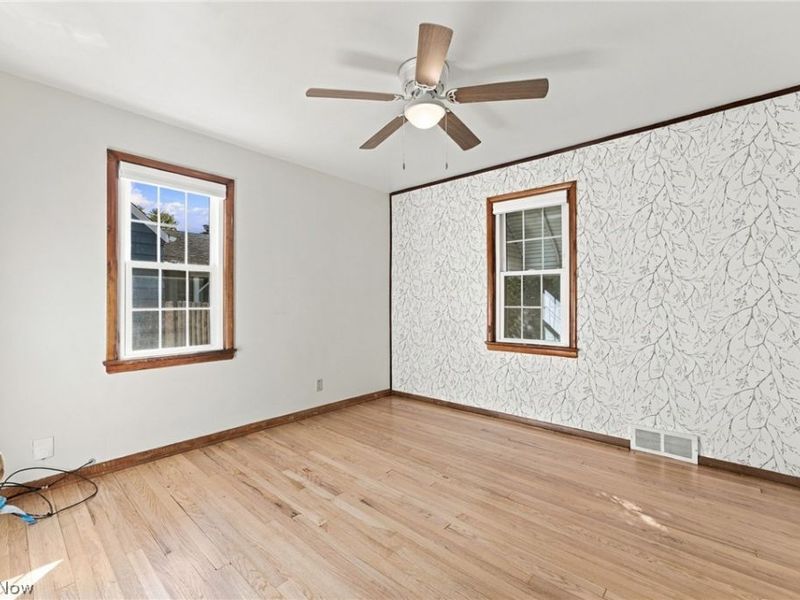 1434 Sunset Road , Mayfield Heights, OH 44124 Photo 6
