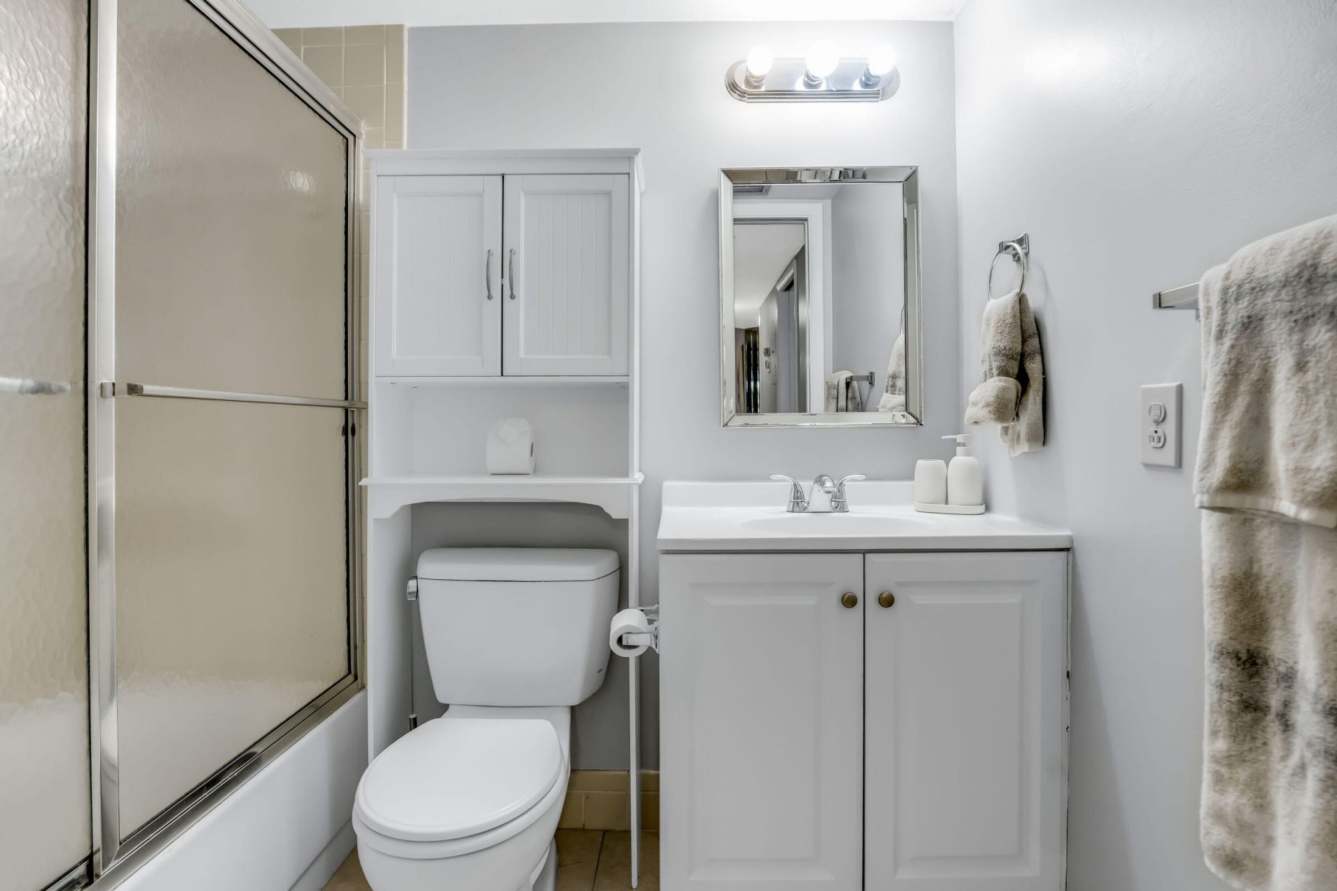 4960 E Sabal Palm Boulevard, Unit 414, Tamarac, FL 33319 Photo