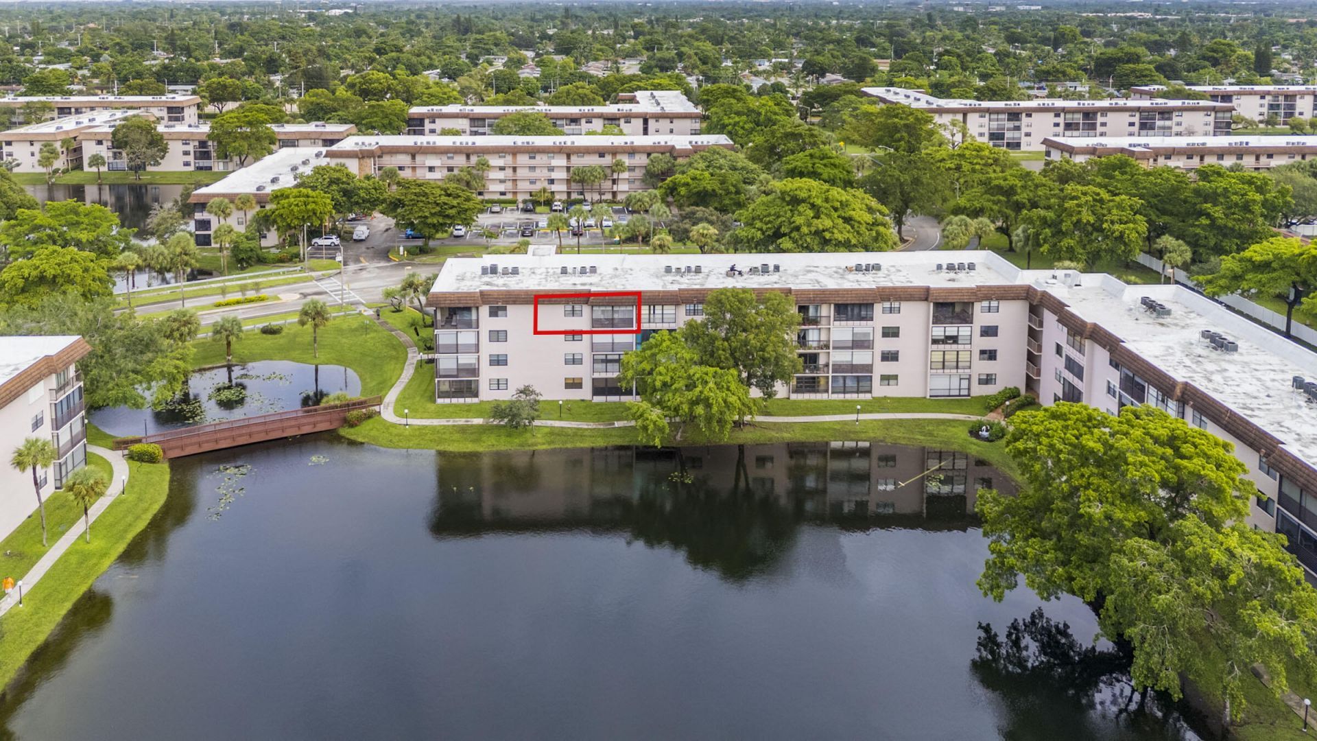 4960 E Sabal Palm Boulevard, Unit 414, Tamarac, FL 33319 Photo